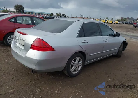 2007 Honda Accord 2.4 Se z USA, uszkodzony, nr VIN 1HGCM55387A168167